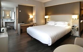 Ac Hotel By Marriott Marseille Prado Velodrome